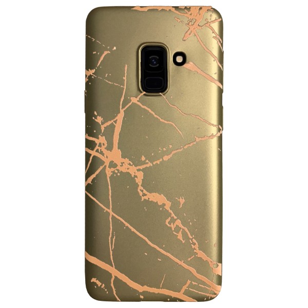 Samsung Galaxy A8 Plus (A730) Fırça Desen Silikon Arka Kapak Gold…